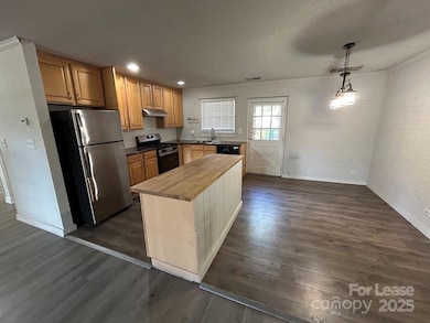 3312 Circles End unit 10, Charlotte, NC 28226 - photo 2