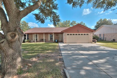 2704 Westfield St, Alvin, TX 77511 - photo 4