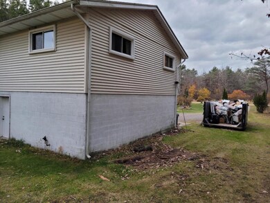 LEFT SIDE OF HOUSE