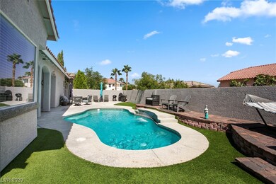 Sparkling pool!