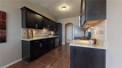 13749 Newton Ct, El Paso, TX 79928 - photo 6