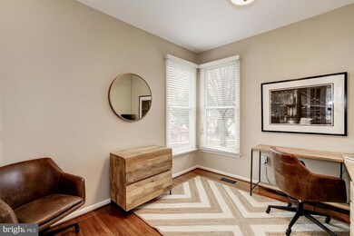 46873 Backwater Dr, Sterling, VA 20164 - photo 5