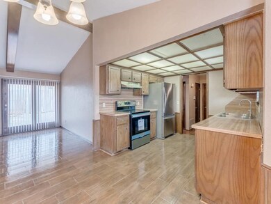 1005 David Rd, Moore, OK 73160 - photo 7