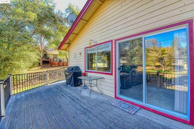 12908 Green Valley Cir unit 3, Groveland, CA 95321 - photo 3