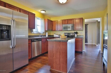 8705 Pitch Pine Way, Louisville, KY 40228 - photo 2