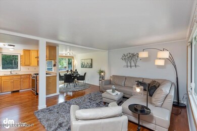 08-Living Room MS_3781