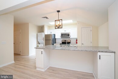 11 Cranbury Rd unit 1, West Windsor, NJ 08550 - photo 7