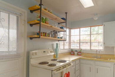 2915 E Helen St, Tucson, AZ 85716 - photo 7