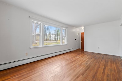 25 Holmes Rd_106