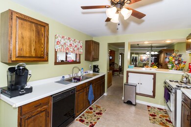 21553 E Lincoln Hwy, Lynwood, IL 60411 - photo 5