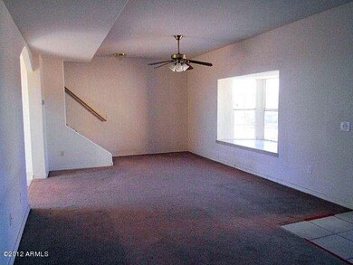 023-348538 - family room 2