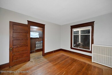 16 Front St, Pittston, PA 18640 - photo 4