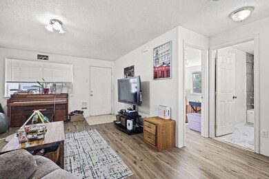 10-web-or-mls-937 NW Cains Rd-201