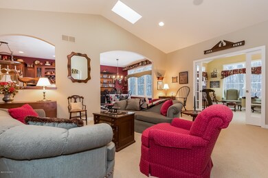 009-Living_Room-2320385-medium