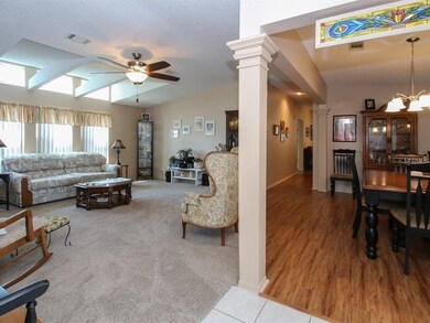 37627 New Horizons Blvd, Zephyrhills, FL 33541 - photo 3