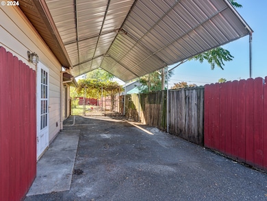 Carport