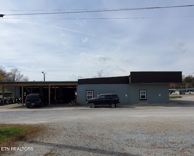 20208 Alberta St, Oneida, TN 37841 - photo 5