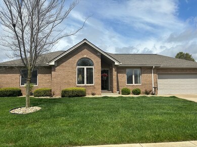 5202 E Harvard Ct, Columbus, IN 47203 - photo 2