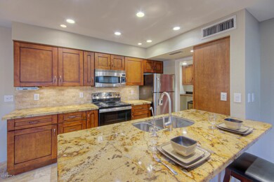 10245 N 12th Pl Phoenix AZ-large-009-34-