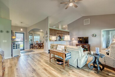 6776 E Greens Dr, Nampa, ID 83687 - photo 7