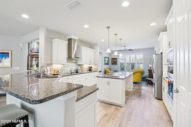 18-web-or-mls-Tree Side Ln-2206-018
