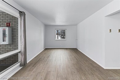 4345 Crooks Rd unit 26, Royal Oak, MI 48073 - photo 5