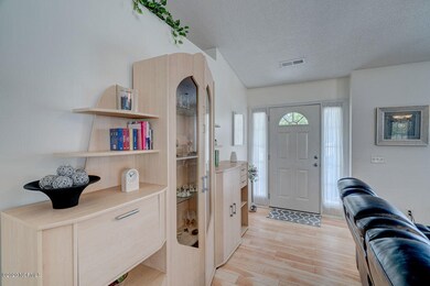 706 Hillside Dr, Wilmington, NC 28412 - photo 6