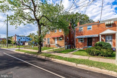 14 55th St NE, Washington, DC 20019 - photo 3