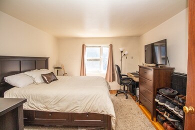 99 Chestnut St unit 3, Brookline, MA 02445 - photo 5