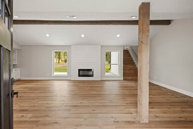 915 Tall Pines Dr, Magnolia, TX 77354 - photo 4