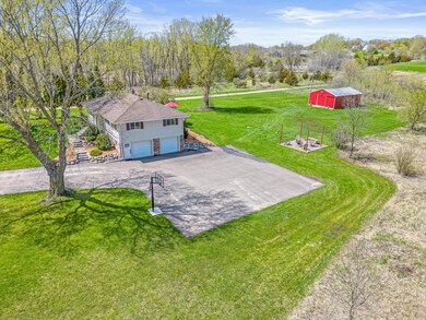 6350 Sunnyfield Rd E, Mound, MN 55364 - photo 2