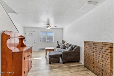 2200 E. Dortha Ave Apt N-9