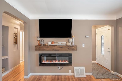 281 Draper Ave, Pontiac, MI 48341 - photo 7