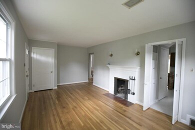 510 Greenwich St, Falls Church, VA 22046 - photo 7