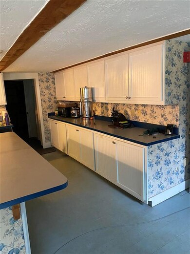 256 2nd Nh, Hillsborough, NH 03244 - photo 6