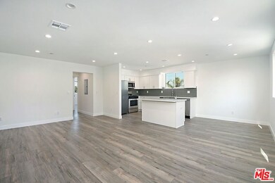 4832 Saturn St, Los Angeles, CA 90019 - photo 3