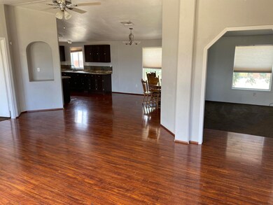 1406 Casady Ct, Alamogordo, NM 88310 - photo 2