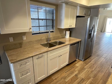 7718 S Kachina Dr, Tempe, AZ 85284 - photo 2