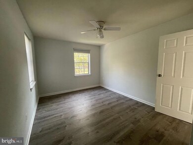 6511 10th St unit A1, Alexandria, VA 22307 - photo 5