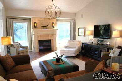 Bright & Light family room with gas fireplace.