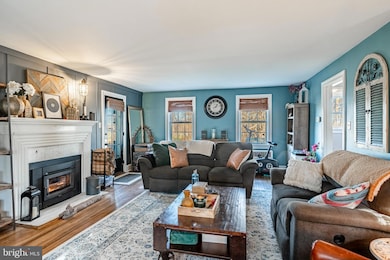 913 Caln Meetinghouse Rd, Coatesville, PA 19320 - photo 5