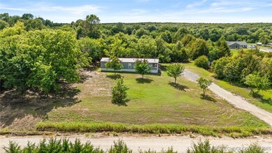 19767 County Road 3470, Fitzhugh, OK 74843 - photo 2