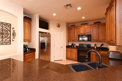 Kitchen 4
