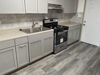 87 S Weyant Ave, Columbus, OH 43213 - photo 2