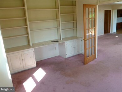 150 Barton Dr, Spring City, PA 19475 - photo 6