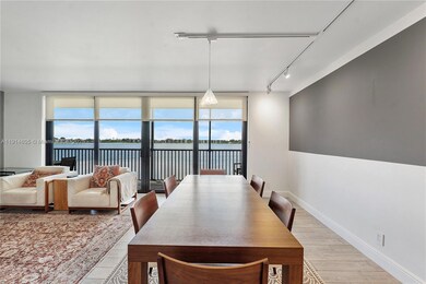 105 Lake Emerald Dr unit 216, Oakland Park, FL 33309 - photo 2