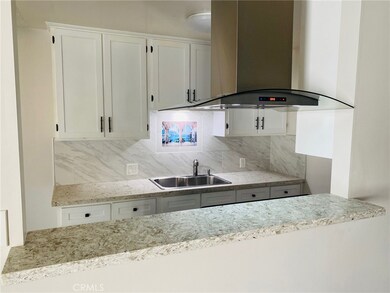 4426 N Lakewood Blvd unit 7, Long Beach, CA 90808 - photo 5