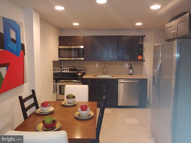 2339 Gerritt St, Philadelphia, PA 19146 - photo 5