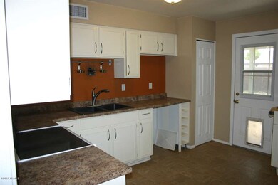 Kitchen 4