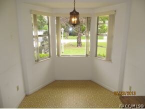 21568 SW Honeysuckle St, Dunnellon, FL 34431 - photo 6